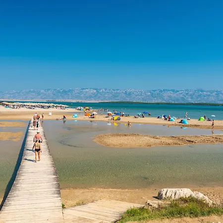 With Parking Space Nin, Zadar - 5929 شقة نين